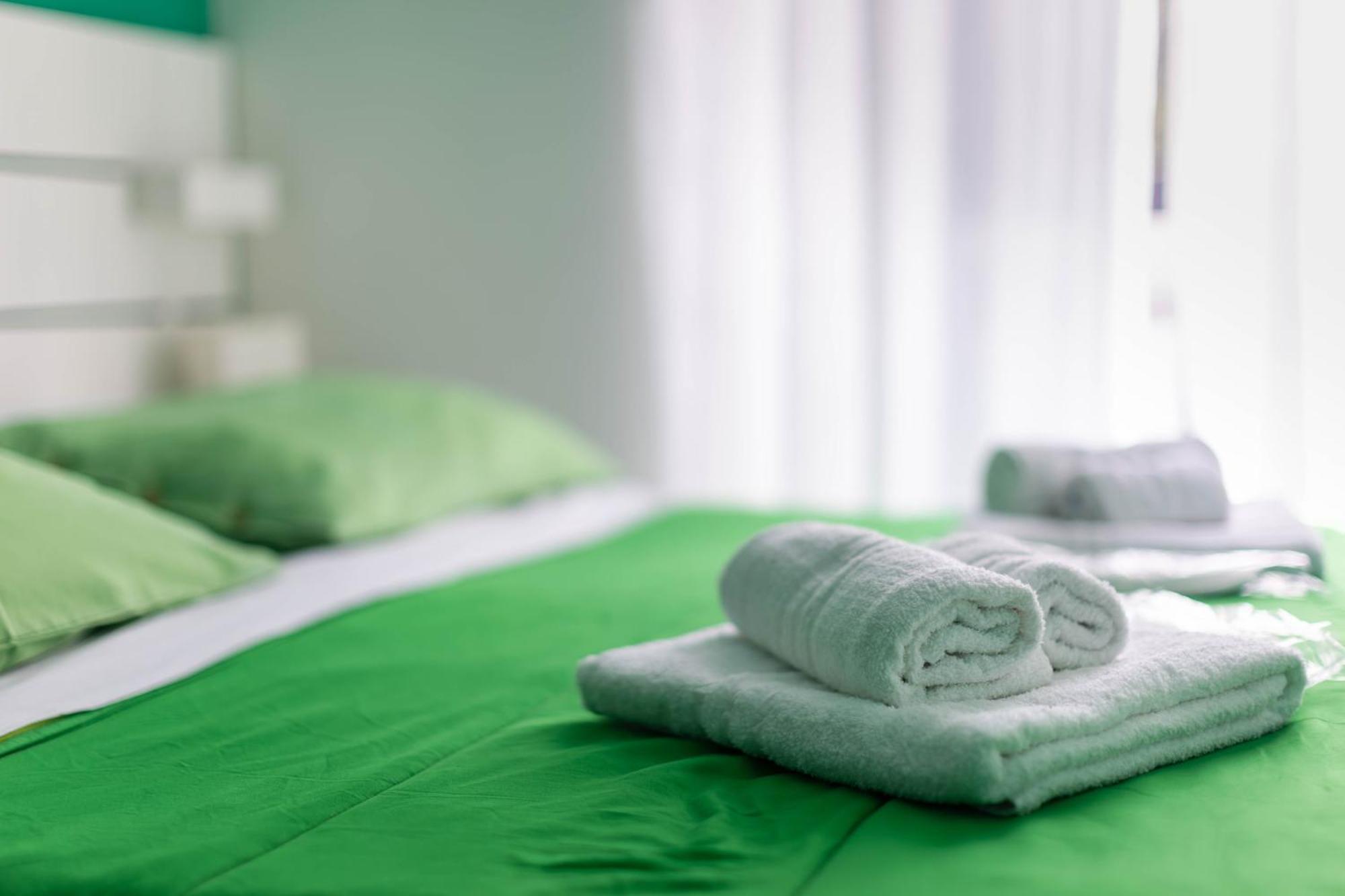 Colori E Note Bed and Breakfast Napels Buitenkant foto