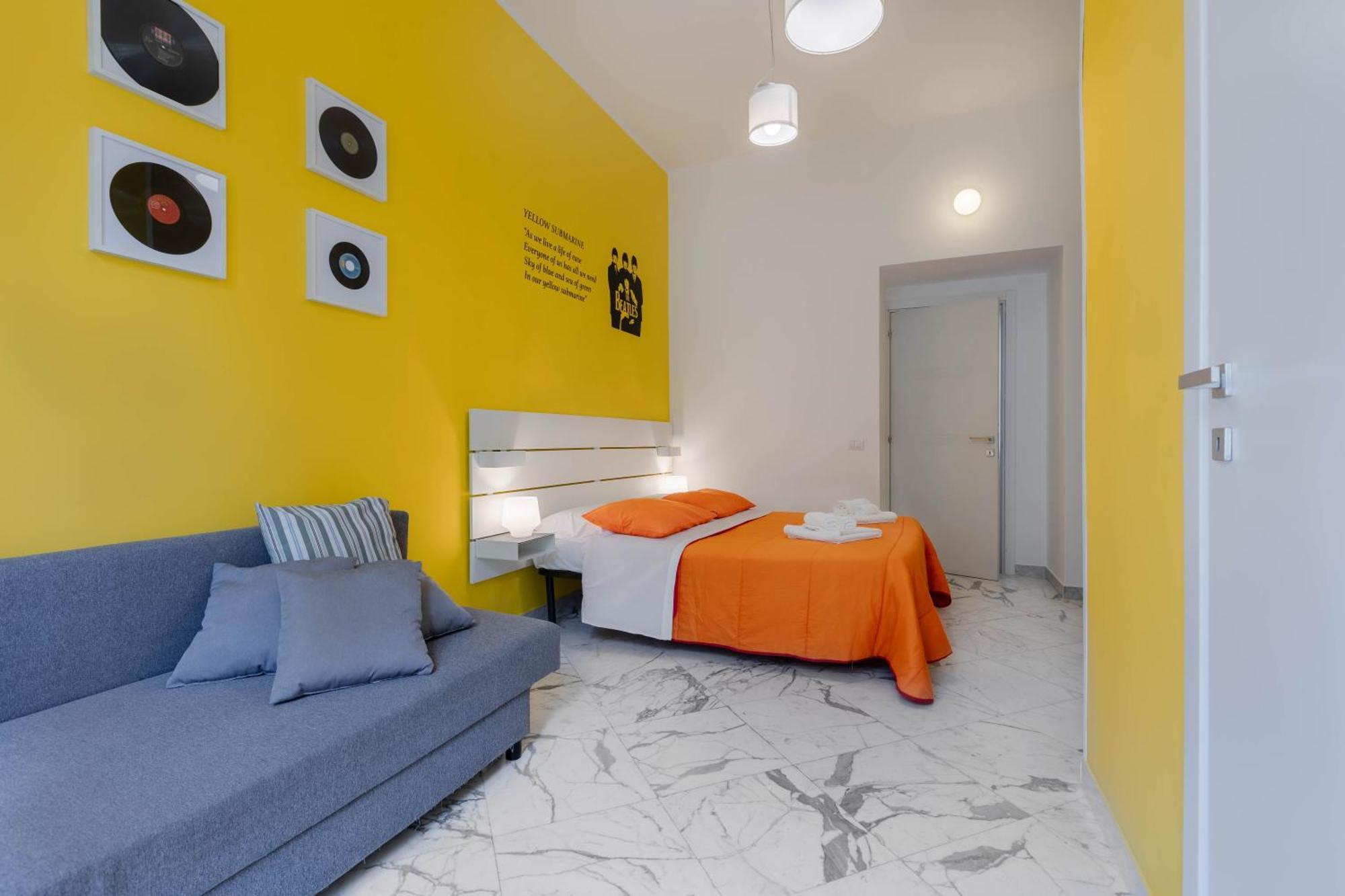 Colori E Note Bed and Breakfast Napels Buitenkant foto