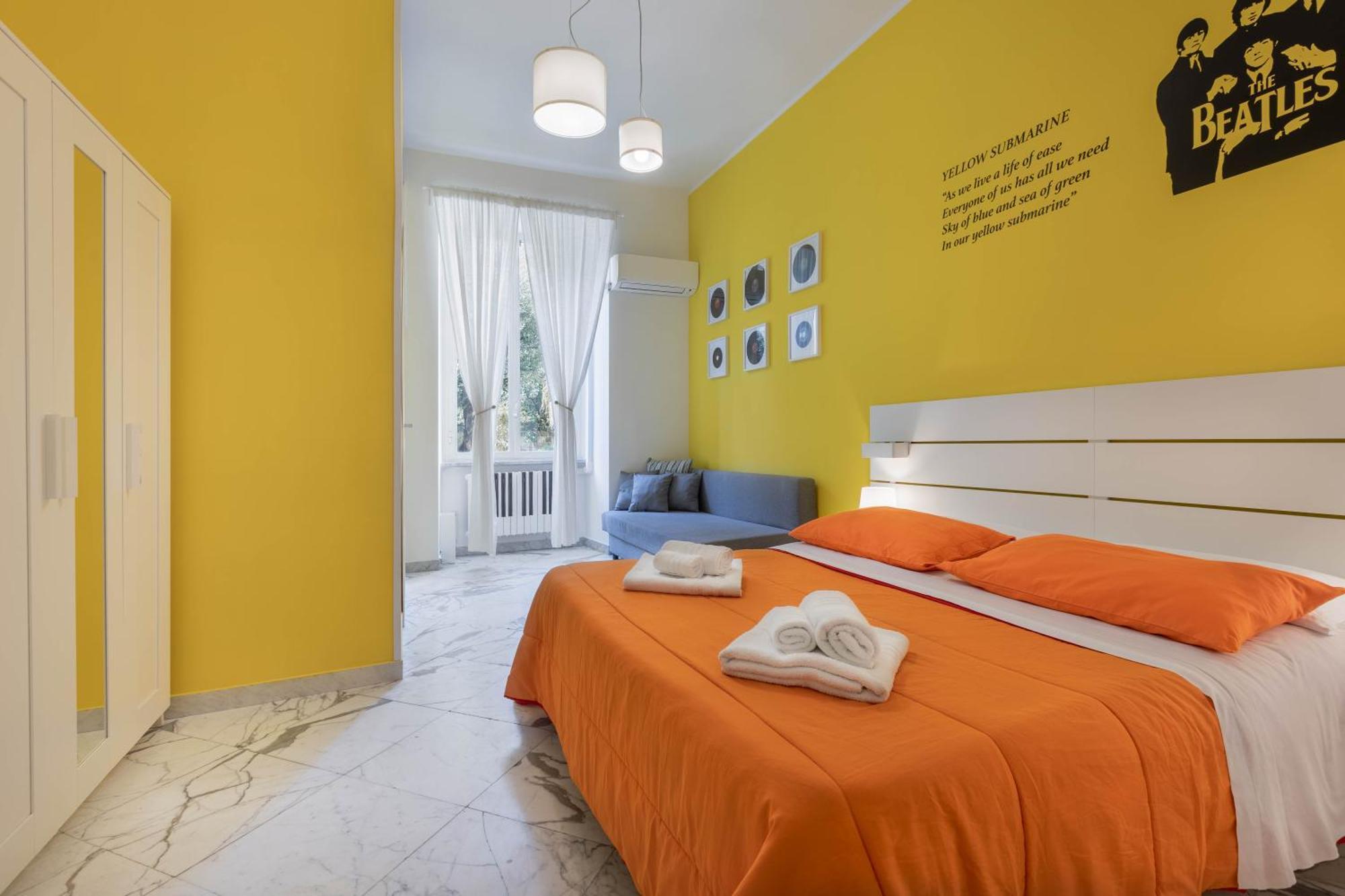 Colori E Note Bed and Breakfast Napels Buitenkant foto